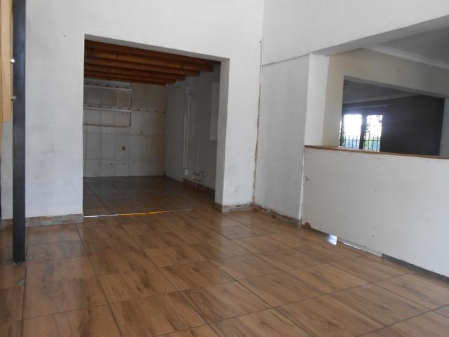 Apartment for rent in Waterkloof, Gauteng