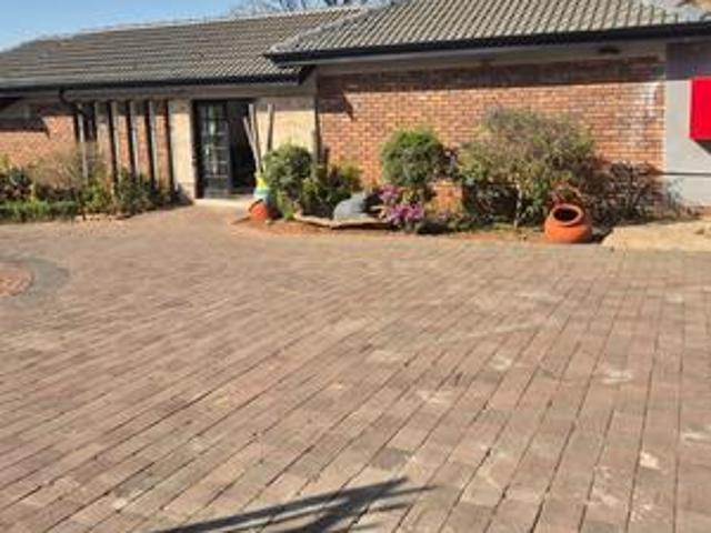Commercial for rent in Centurion, City of Tshwane Metropolitan Municipality