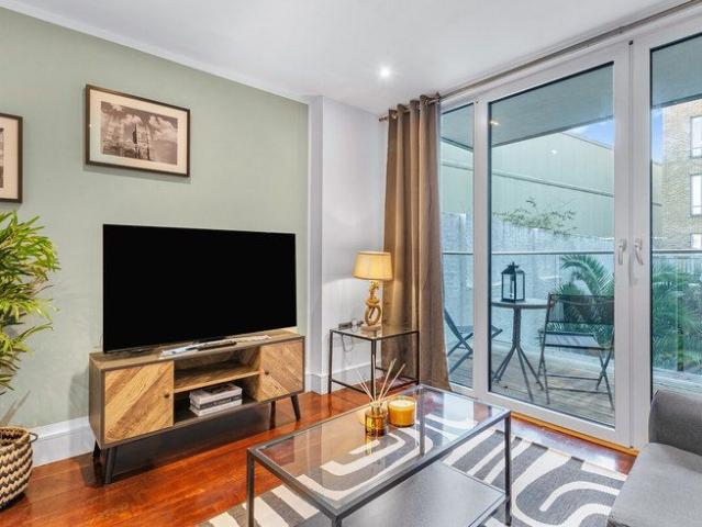Apartment for rent in London Borough of Tower Hamlets, Greater London