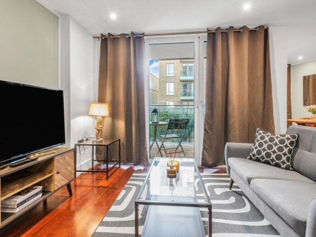 Apartment for rent in London Borough of Tower Hamlets, Greater London
