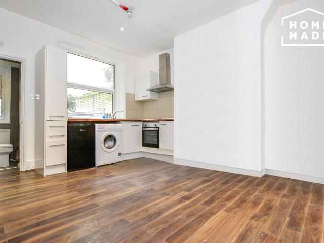 Studio for rent in St. George in the East, Whitechapel