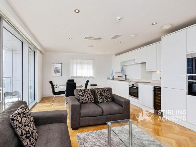 House for rent in St. George in the East, Greater London