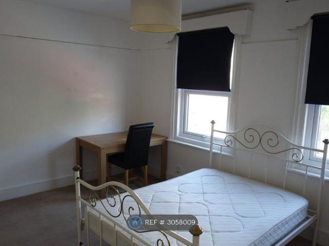 Room for rent in Upperton, Eastbourne