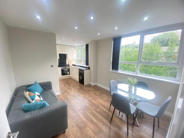 Apartment for rent in Kirkstall, West Yorkshire