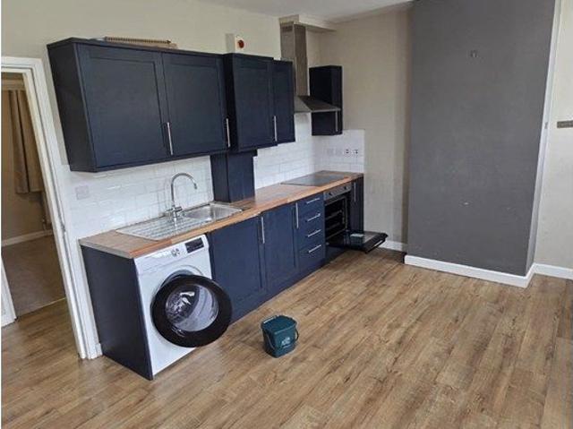 Apartment for rent in Llanhilleth, Wales