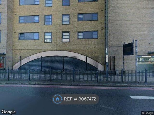 Room for rent in Ratcliffe, Greater London