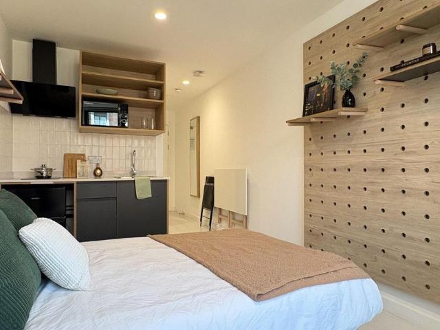 Studio for rent in Limehouse, Greater London