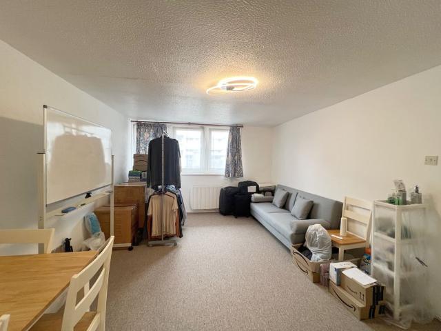 Apartment for rent in The Polygon, City Of Southampton