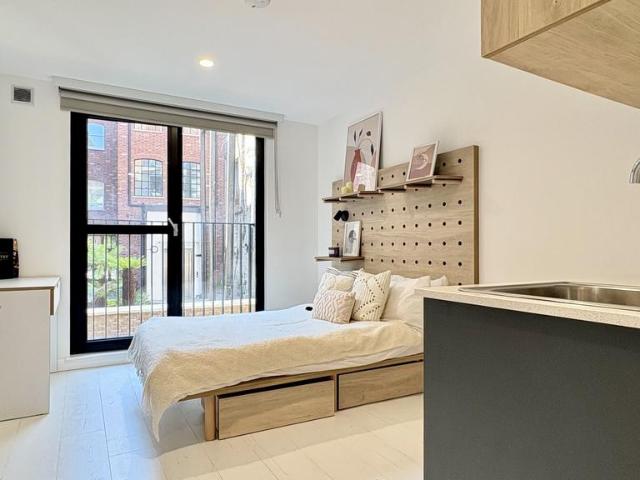 Apartment for rent in Limehouse, Greater London