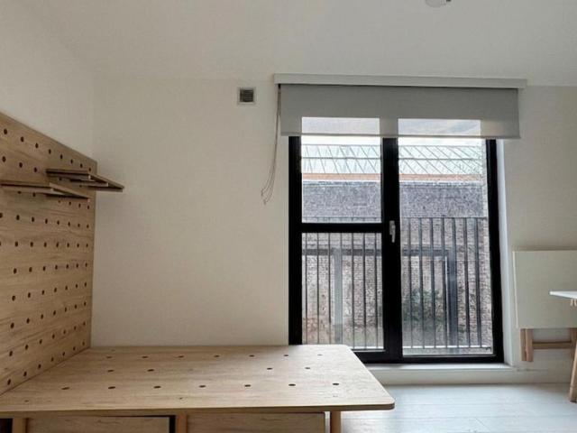 House for rent in Limehouse, Greater London