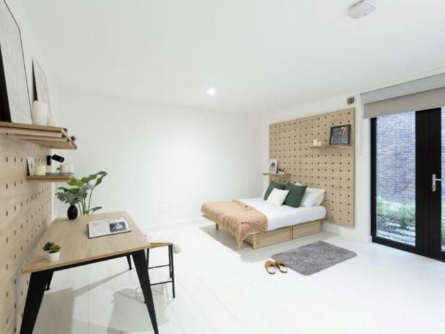Apartment for rent in Limehouse, Greater London