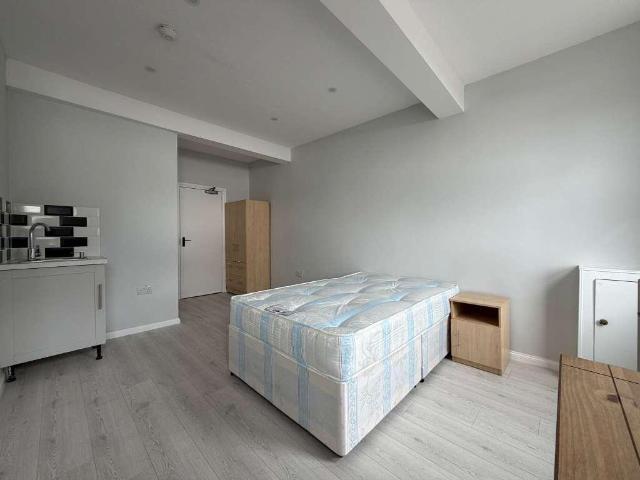 House for rent in Rodbourne, Swindon