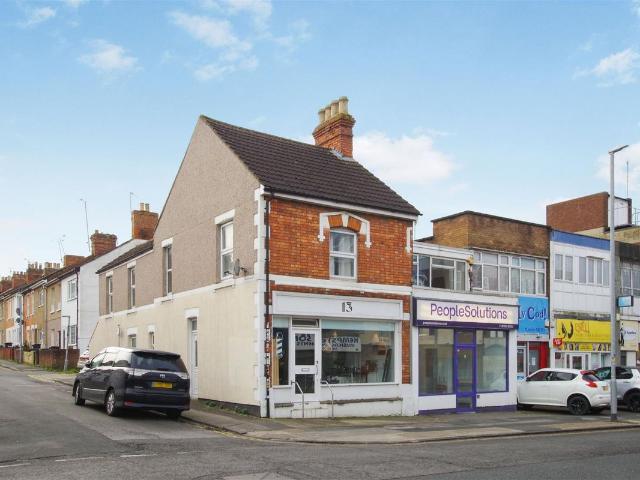 Apartment for rent in Old Town, Swindon