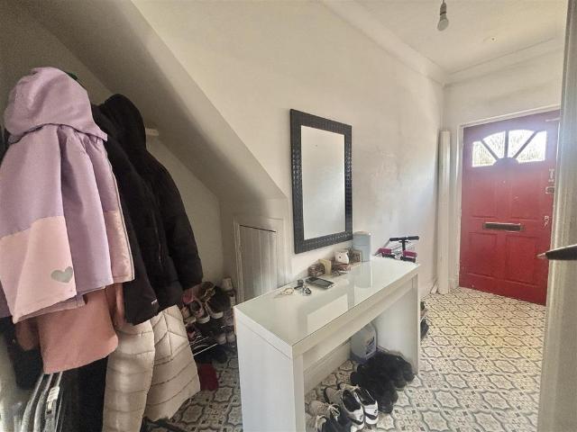Apartment for rent in Alton Barnes, Essex