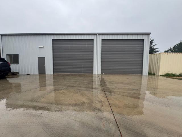 Retail for rent in Molong, New South Wales