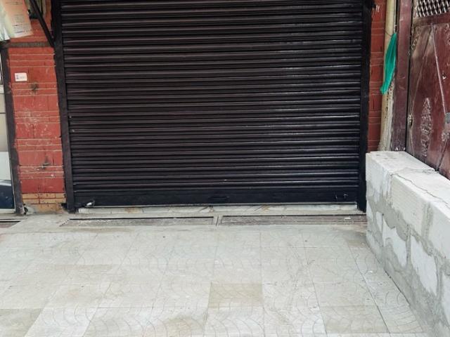 Commercial for sale in Hariana