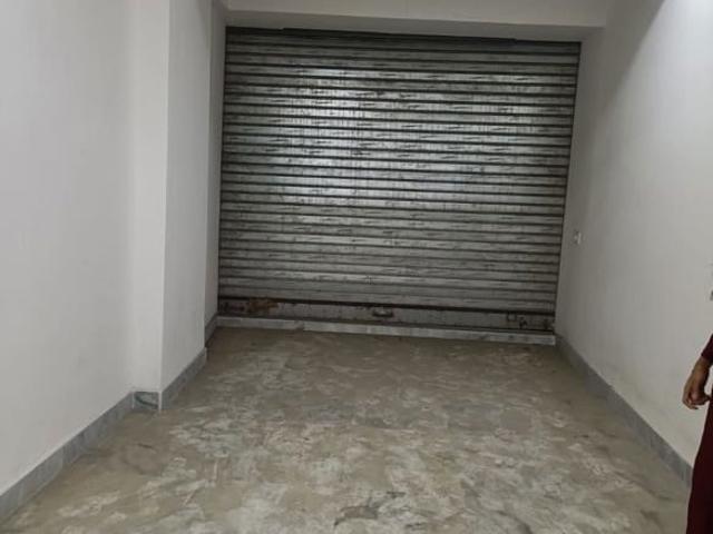 Commercial for rent in Calcutta, West Bengal