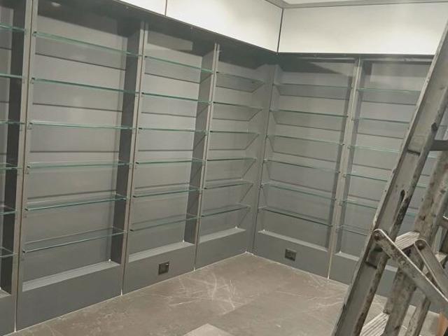 Commercial for rent in Calcutta, West Bengal