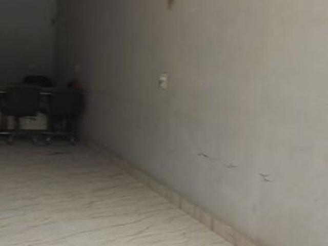 Commercial for sale in Deri