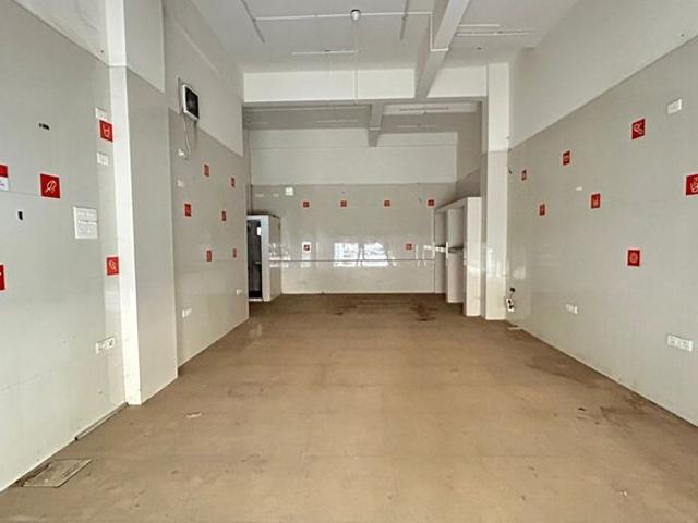 Commercial for rent in Poona, National Capital Territory Of Delhi