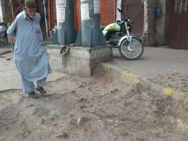 Commercial for sale in قصورپورہ, لاہور