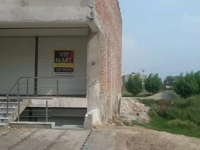 Commercial for sale in Faisalabad, Islamabad Capital Territory
