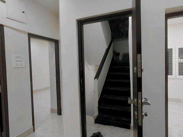 Commercial for sale in Calcutta, West Bengal