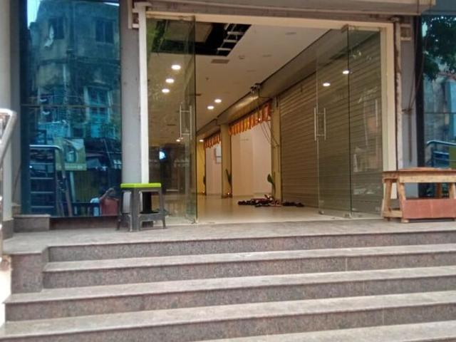 Commercial for rent in Calcutta, West Bengal