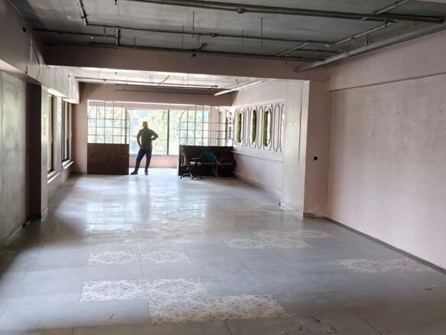 Commercial for rent in Ahmadabad, Gujarat