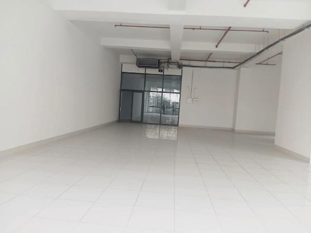Commercial for rent in Calcutta, West Bengal