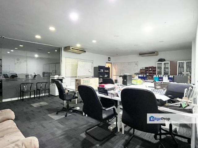 Shop for rent in Petaling, Damansara Damai