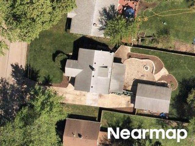 House for sale in Sycamore, Illinois