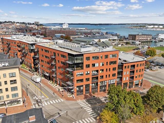 Condo for sale in Peaks Island, Maine