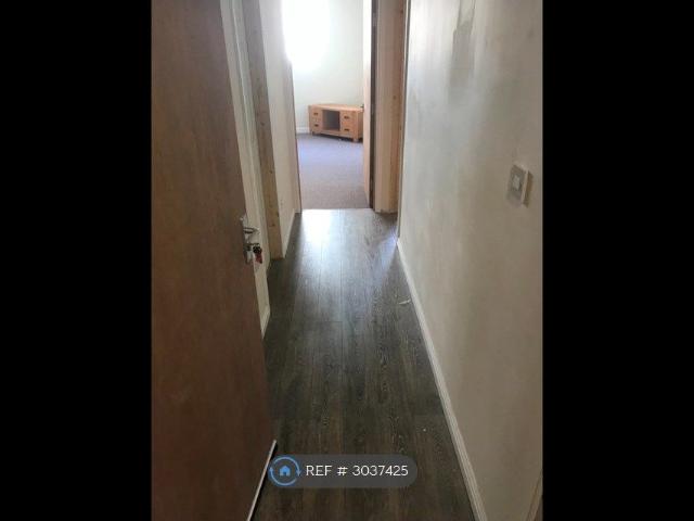 Apartment for rent in Bargoed, Wales