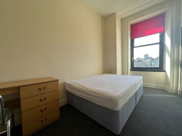 Room for rent in City Centre, Scotland