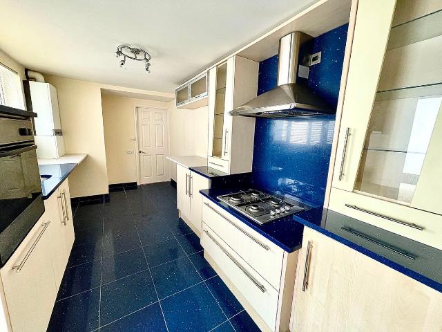 Apartment for rent in Sebastopol, Griffithstown