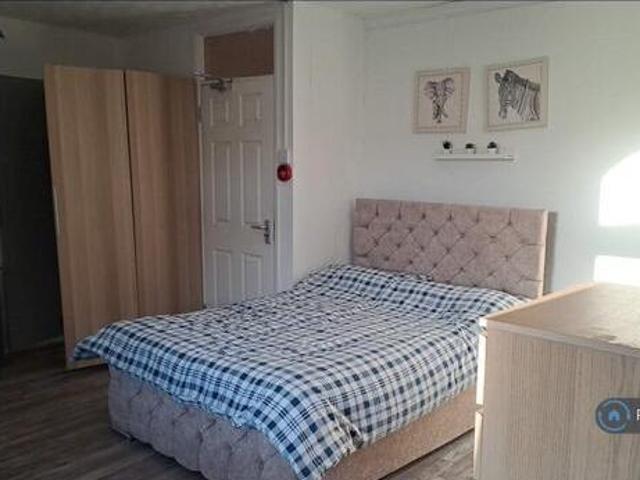 House for rent in Lyons, Greater London