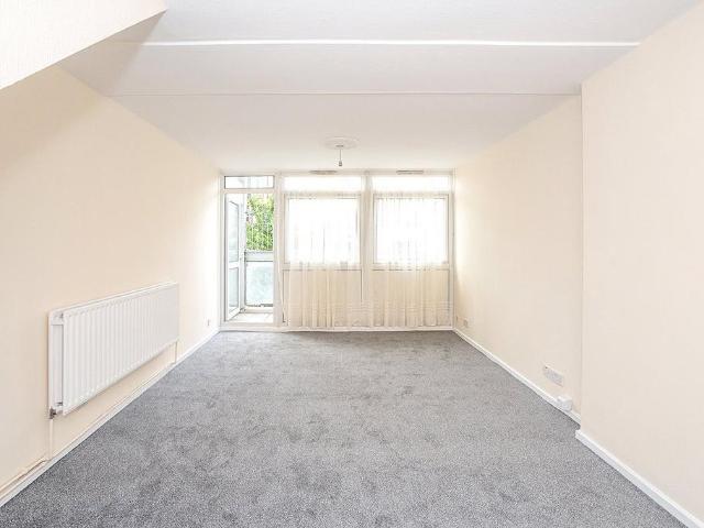 Apartment for rent in London Borough of Southwark, Greater London