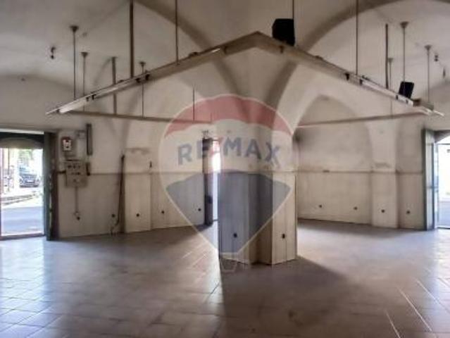 Locale Commerciale in affitto a Liberto, Fiumefreddo Di Sicilia