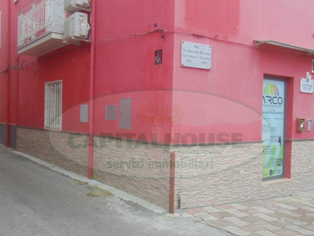 Locale Commerciale in vendita a Baiano, Campania