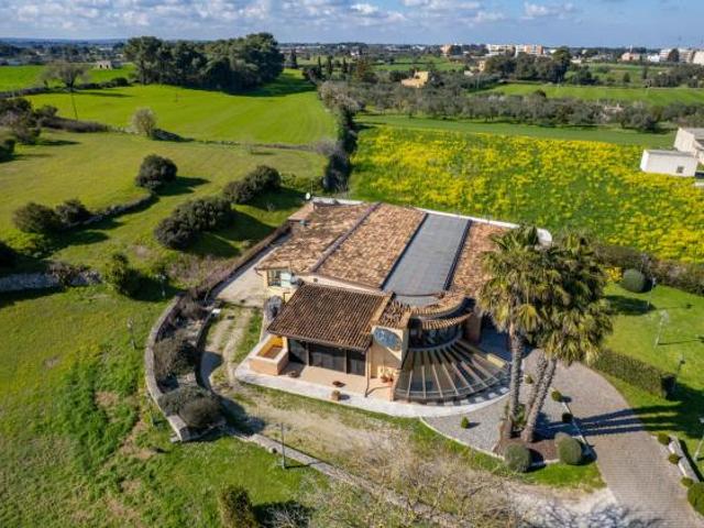 Capannone in vendita a Puglia, Bari