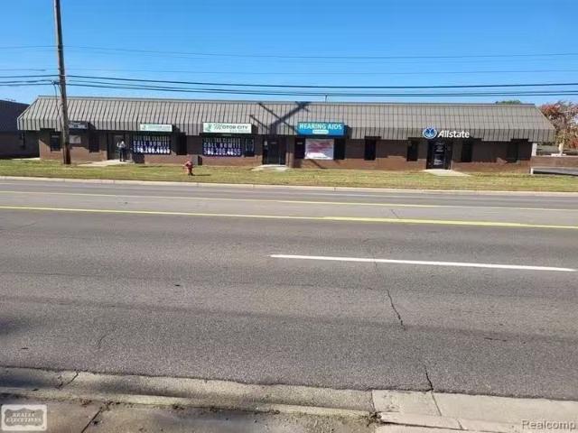 House for rent in Warren