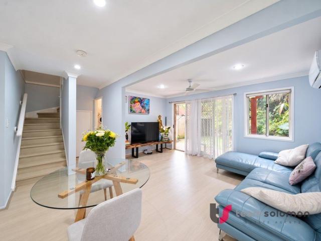 Townhouse for sale in Ormiston, Greater Brisbane