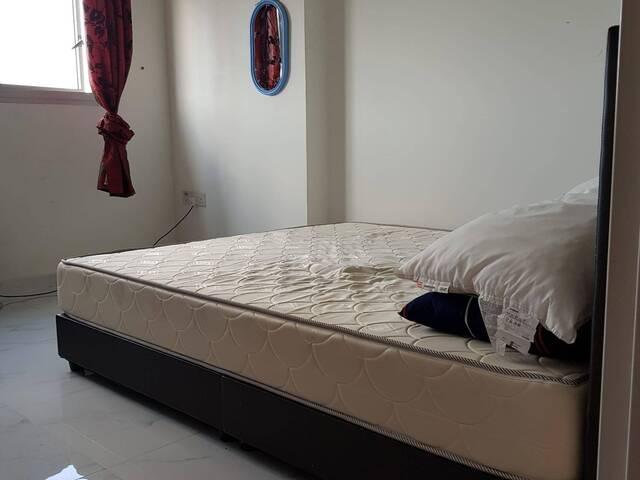 Room for rent in Yishun South, Singapore