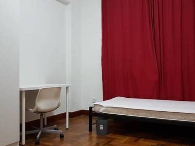 Room for rent