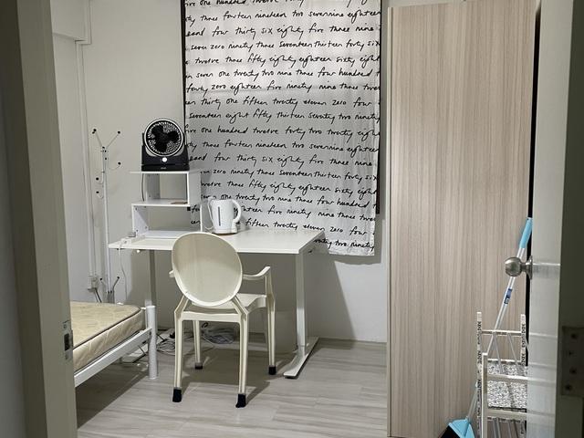 Room for rent in Macpherson, 13 Central East