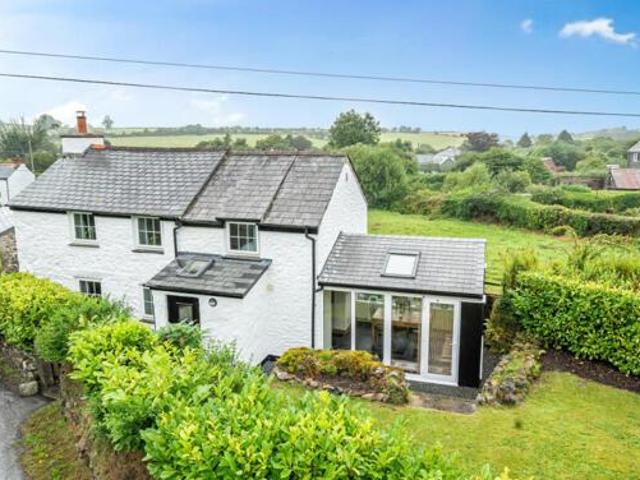 House for sale in Lamellion, Cornwall