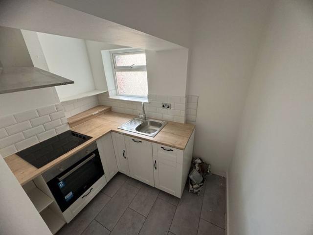 House for rent in Bay Hall, Kirklees