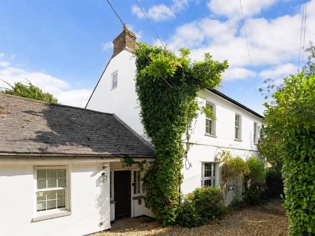 House for rent in Kensworth, Central Bedfordshire