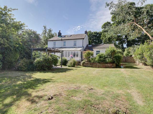 House for rent in Kensworth, Bedfordshire